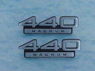 1966 1967 1968 Mopar Dodge 440 Magnum Emblem Charger Polara Monaco