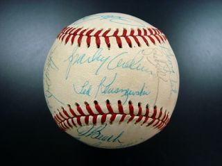 Near Mint 1976 Cincinnati Reds Team Signed Baseball World Champs
