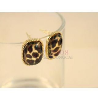  Hot Retro Bronze Crystal Leopard Oval Shaped Earring Pin Nail