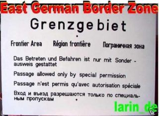 Cold war Berlin East German Frontier Area Border Sign 1988 Region