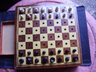  Vintage Wm F Drueke Pocket Chess Set Needs Repairs