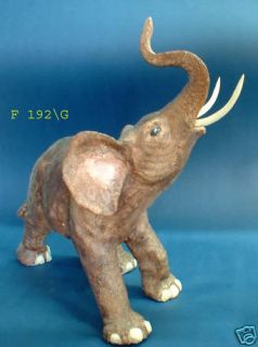 Elefante grande Capodimonte Porcellane Carusio
