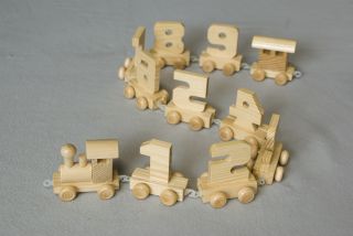Wood Train Engine Caboose Learn Numbers Fun Toy Great Stocking Stuffer