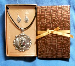 ERICA LYONS SILVER NECKLACE PENDANT AND EARRINGS SET NIB
