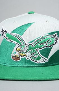 Mitchell & Ness The Philadelphia Eagles Sharktooth Snapback Hat in