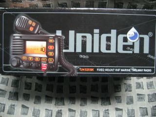Uniden UM 525 BK Fixed Mount VHF Marine Two Way Radio