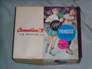 Brunswick Canadian Flyer Princess Figure Skates w Original Box