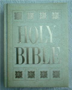 Vintage New Catholic Edition Family Liturgical Holy Bible Illust w Art