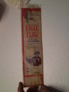 Vintage Old Display Pack of Eagle Claw Fishing Hooks