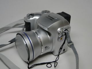 Fujifilm FinePix S3000 3 2 MP Digital SLR Camera Silver Kit w 6 36mm