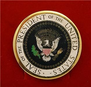 Vintage Gerald R Ford Presidential Seal Cufflinks with Signature Box