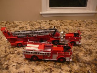 Kitbash Corgi Seagrave Kansas City Ladder 9 w/ Fire Engine 9 1/50 BOTH