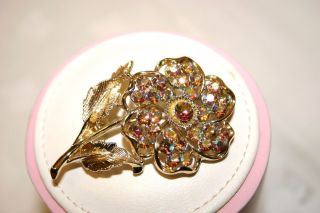 Vintage Gold Coloured Sparkly Diamantes Flower Brooch