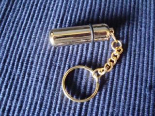 Gold Bullet Cigar Punch Cutter with Key Ring
