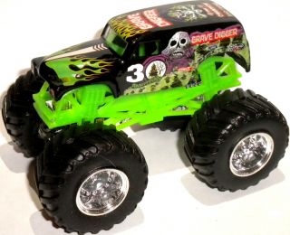 Grave Digger 30th Anniversary 1 64 Scale Hot Wheels Monster Jam Truck