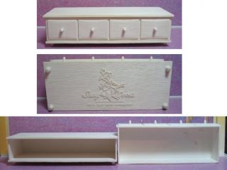Barbie Susy GOOSE White Plastic Hope Chest w Pull Out Drawer