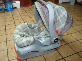 Graco Infant Car Seat Safeseat Unisex Girl Boy Base Brown Green