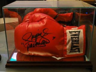 Manny Pacquiao Signed Glove PSA DNA w Display Case
