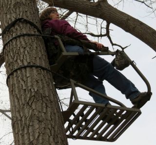 API Grand Slam Climbing Tree Stand