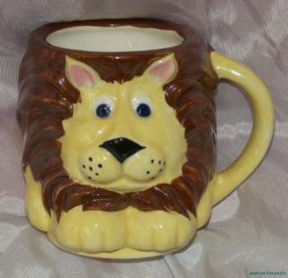  Painted Lion Figural Sculpted Pottery Mug with Lion Tail Handle