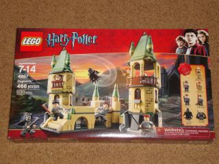 Lego Harry Potter Hogwarts 4867 BNIB Awesome Set