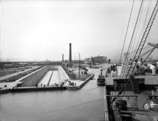 White Star Line Titanic Print Harland and Wolff Belfast