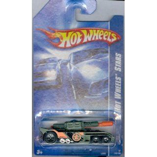 Hot Wheels 2007 142 STARS Invader Army Green 1:64 Scale