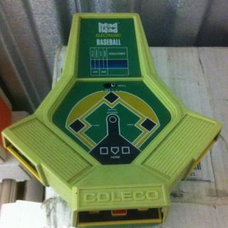 Head To Head Handheld Electronic Baseball Video Arcade Game 1980s