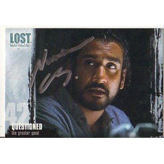 NAVEEN ANDREWS Lost SIGNED TRADING CARD Toys & Games