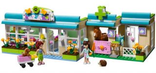LEGO Friends Heartlake Vet 3188: Toys & Games