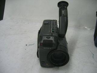 Sony CCD TR101 Handycam Video Camera Recorder Hi8