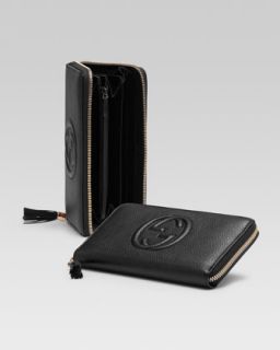  wallet black available in black $ 480 00 gucci soho leather zip around