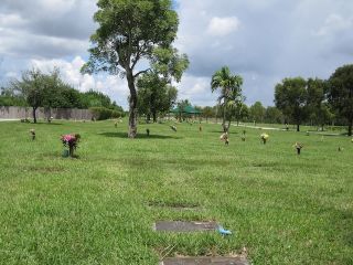 Woodlawn Park West Cemetery Plot Hialeah Miami Florida Double Plot 1