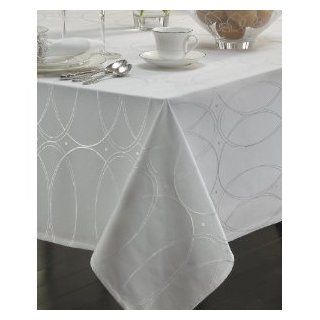  Table Linens, Ballet Icing 70 x 126 Tablecloth PEARL