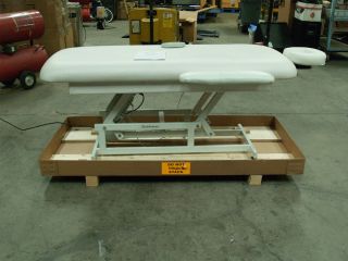 Touch America Spa Massage Table Electric Hydraulic