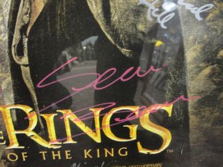  Rings Autographed Return of The King Poster Rhys Davis Hobbit