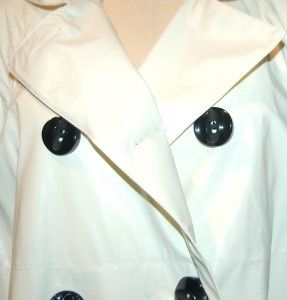 Vintage ILIE WACS Black and White Rain Coat Jacket, Fabulous Buttons