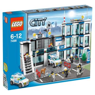 Lego 7498 City Police Station New in Box SEALED