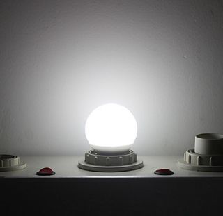 EUR € 8.09   e27 1.5W 135lm branco natural lâmpada LED Ball (220v