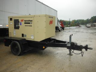 2005 INGERSOLL RAND G20 TOWABLE GENERATOR 20KW OUTPUT W/ 26HP