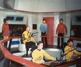 Star Trek The Classic Crew 6 Autographs
