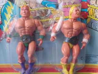  Toy Figures   KNOCK OFF WRESTLERS   MOC   Wrestling Bootleg Hulk Hogan