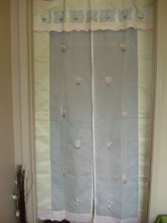 Japanese Noren Tapestry Door Curtain Divider Embroidered Pink Floral