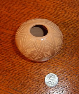 Jemez Pueblo Sgraffitto Hummingbird Pottery Vase