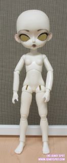 Here are images of the actual doll you are bidding on, without Eyes