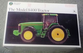 John Deere Precision Classics 8 Model 8400 Tractor