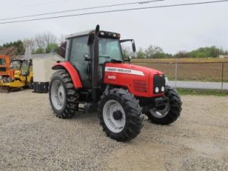 Massey Ferguson 6475 4x4 Tractor with Cab Dynashift 3000 Hours