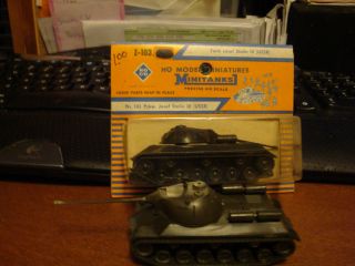 HO Roco Minitanks Z 103 USSR PZKW Josef Stalin III Tank  