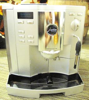 Jura Capresso Impressa S8 Fully Automatic Coffe Espresso Maker Working
