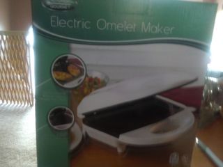 Kitchen Gourmet Electric Omelet Maker White in Box